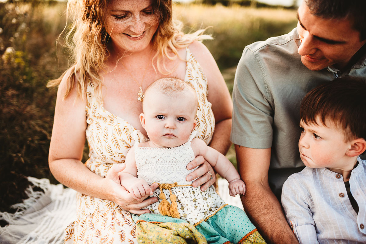 family photography at tadpole garden village in swindon