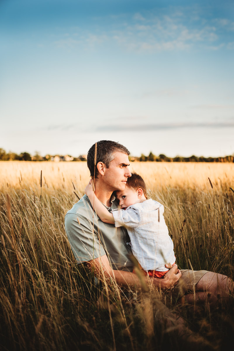 wild meadow family photo shoot